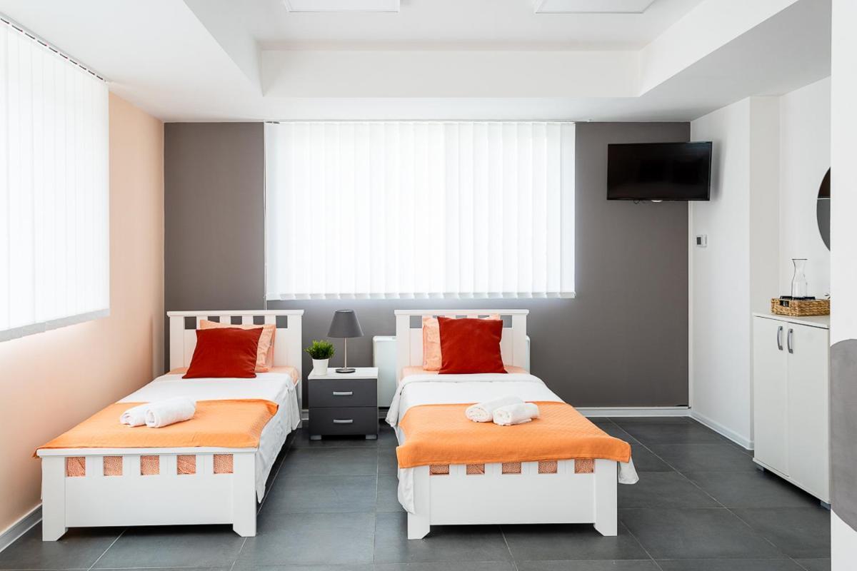 Kostovski Rooms-Near E75 To Greece Veles Extérieur photo